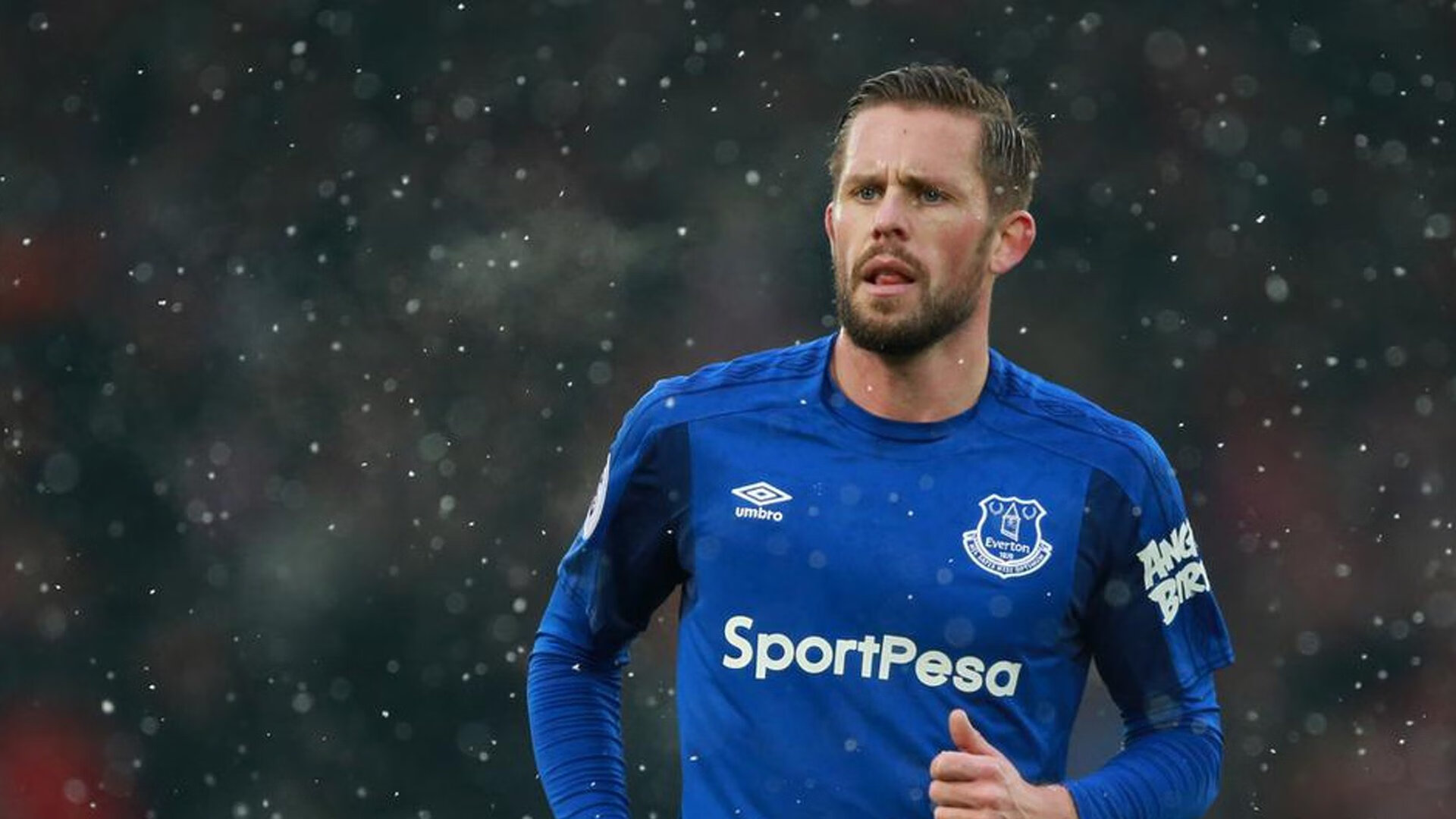 瞬间崛起:新星的突破表现,瞬间崛起的世界之王